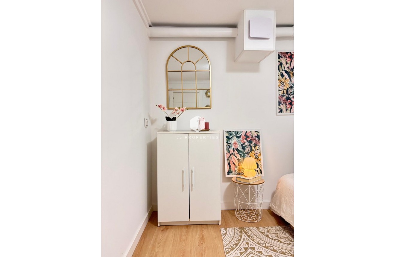 Tweedehands - Appartement / flat -
Torrevieja - Costa Blanca