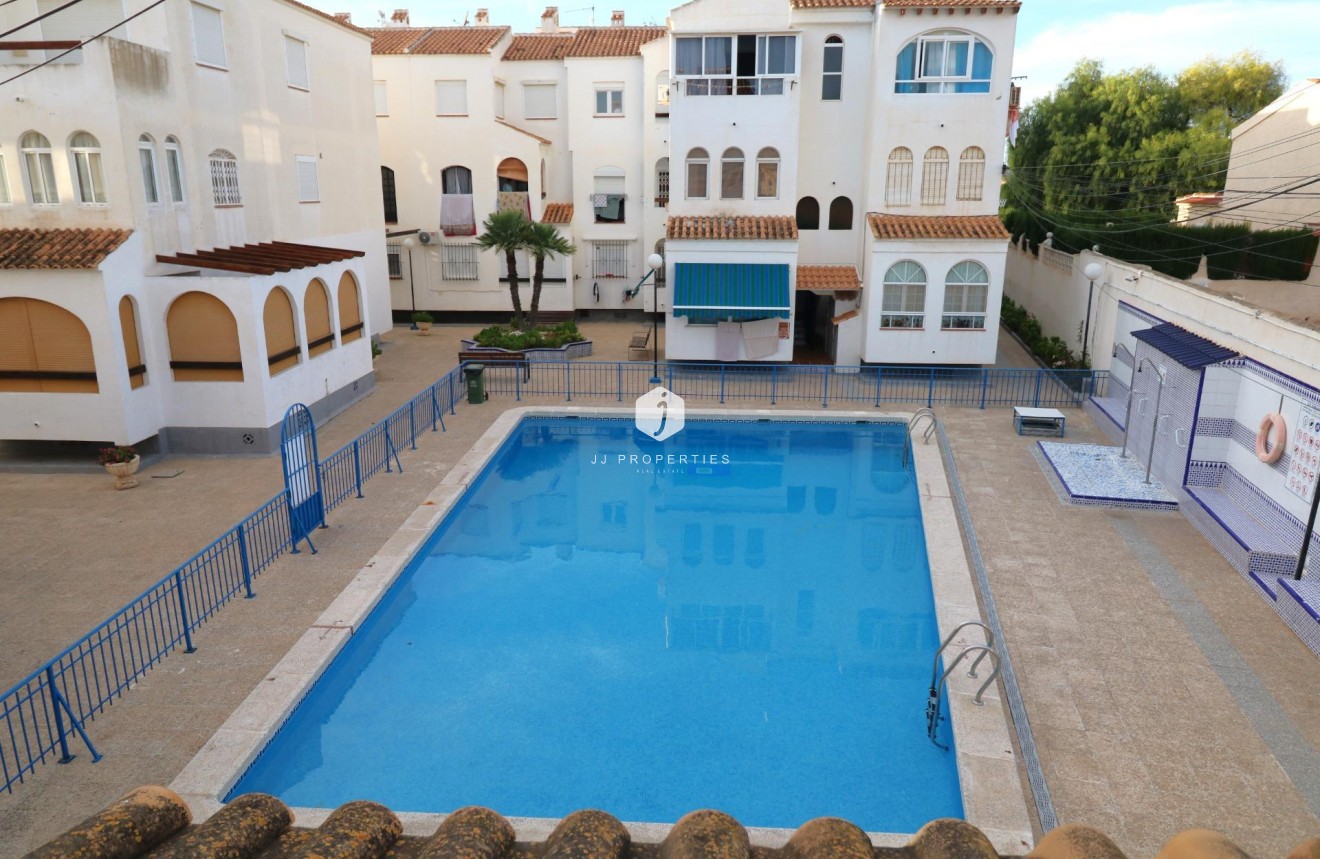 Tweedehands - Appartement / flat -
Torrevieja - Playa de los Naufragos