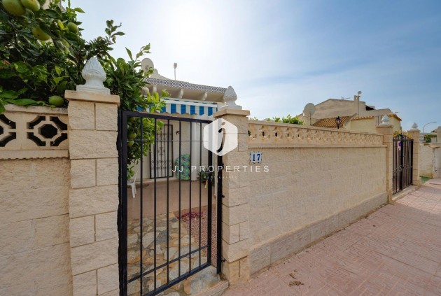 Tweedehands - Villa -
Orihuela Costa - La Florida