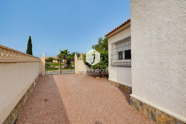 Tweedehands - Villa -
Orihuela Costa - La Florida