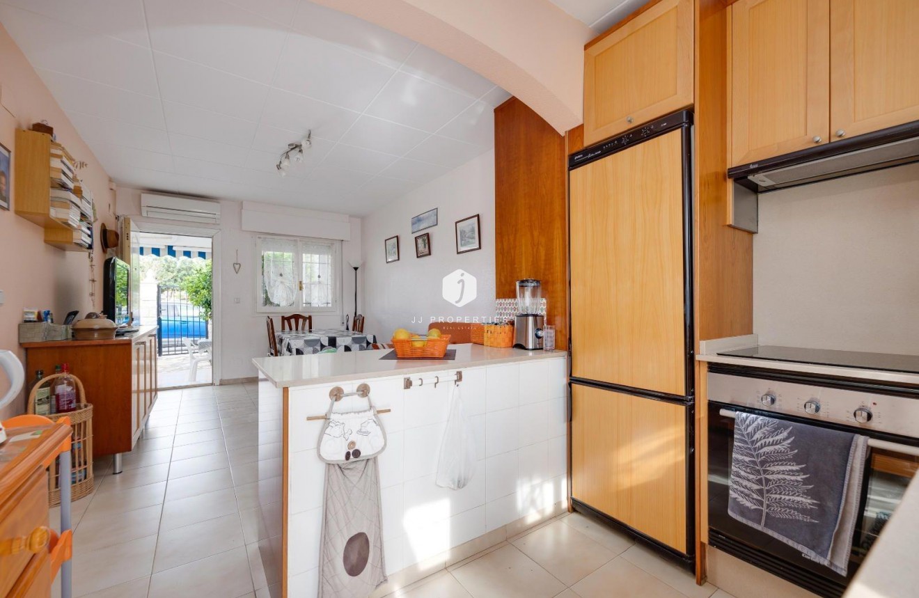 Tweedehands - Villa -
Orihuela Costa - La Florida