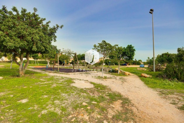 Tweedehands - Villa -
Orihuela Costa - La Florida