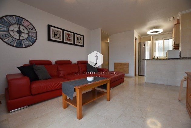 Z drugiej ręki - Mieszkanie w bloku -
Algorfa - Inland