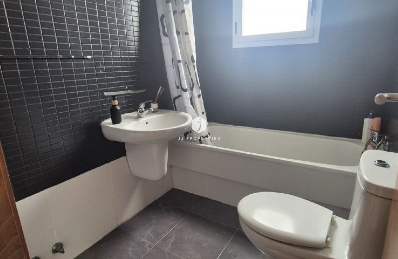 Tweedehands - Appartement / flat -
Torrevieja - Costa Blanca