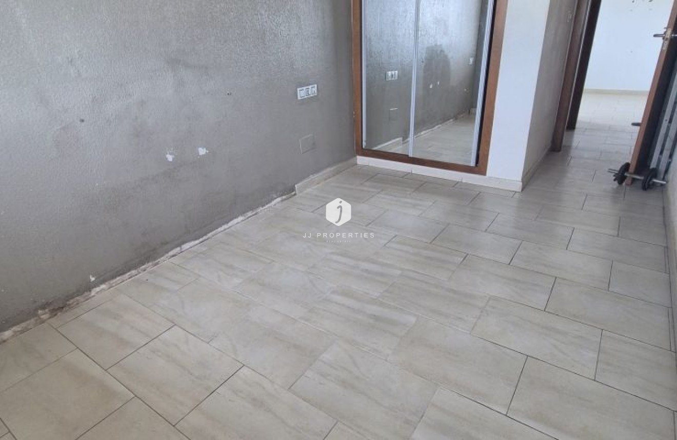 Tweedehands - Appartement / flat -
Torrevieja - Costa Blanca