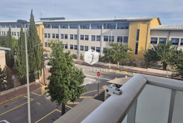 Tweedehands - Appartement / flat -
Torrevieja - Costa Blanca