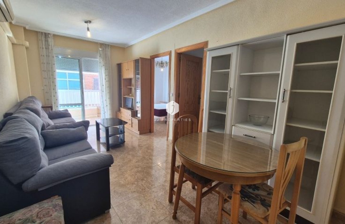 Tweedehands - Appartement / flat -
Torrevieja - Costa Blanca