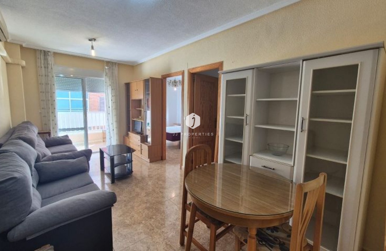 Tweedehands - Appartement / flat -
Torrevieja - Costa Blanca