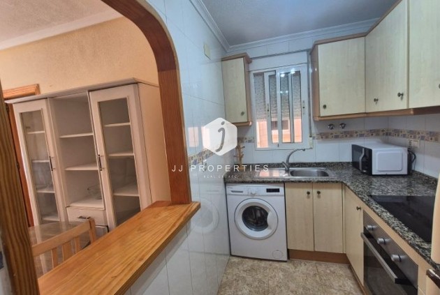 Tweedehands - Appartement / flat -
Torrevieja - Costa Blanca