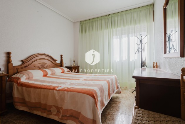 D'occasion - Appartement -
Torrevieja - Costa Blanca