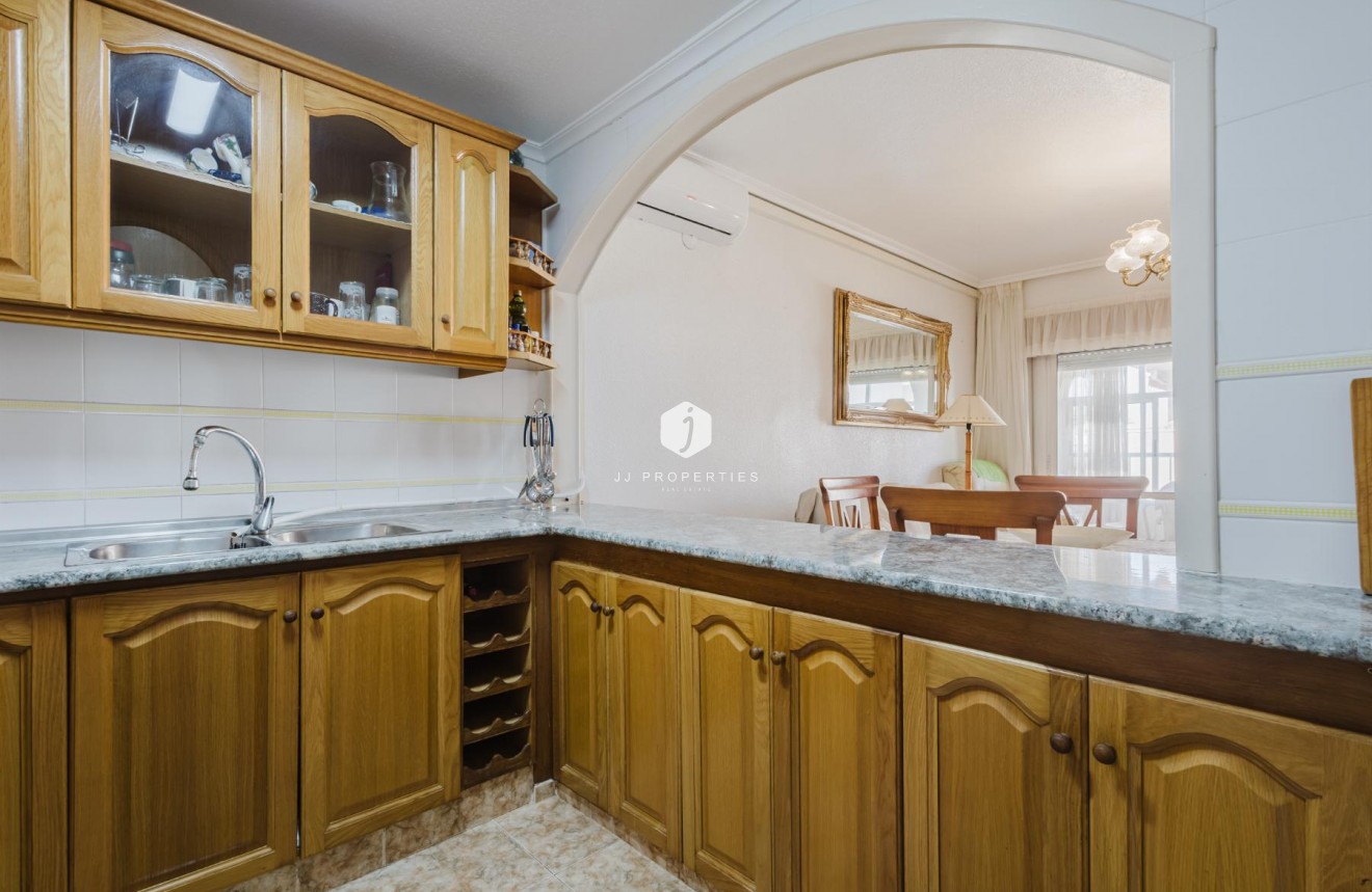 D'occasion - Appartement -
Torrevieja - Costa Blanca