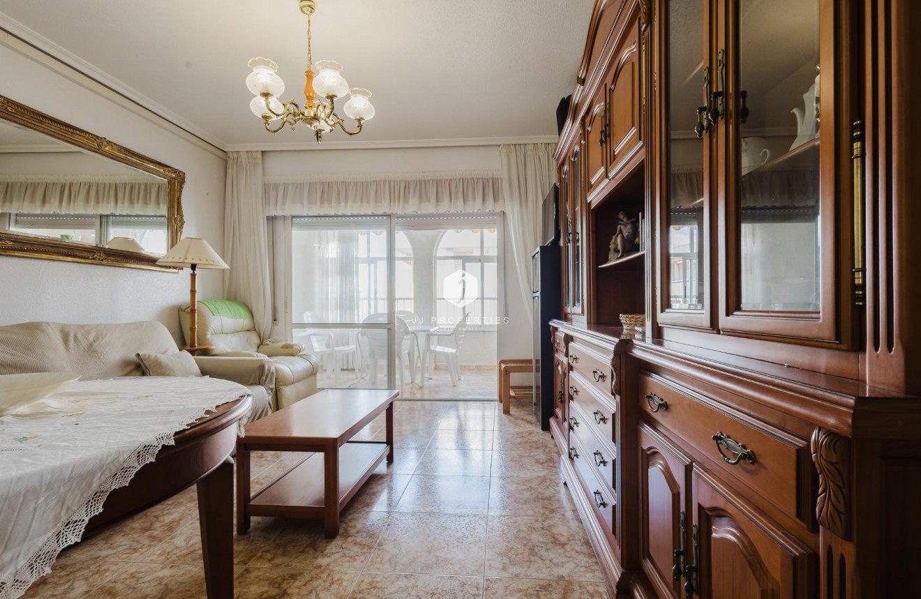 D'occasion - Appartement -
Torrevieja - Costa Blanca