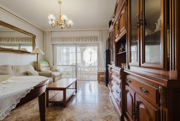 D'occasion - Appartement -
Torrevieja - Costa Blanca