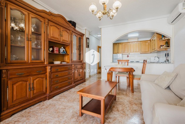 D'occasion - Appartement -
Torrevieja - Costa Blanca