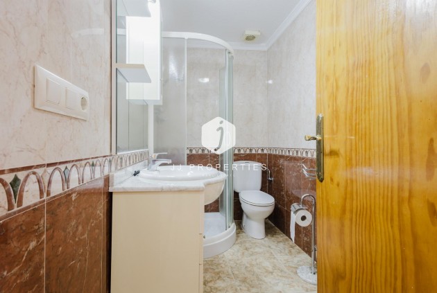 D'occasion - Appartement -
Torrevieja - Costa Blanca