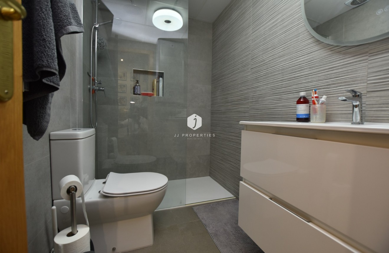 Tweedehands - Appartement / flat -
Algorfa - Inland