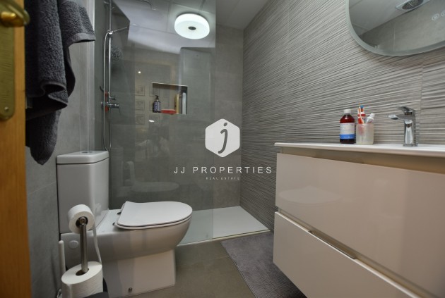 Tweedehands - Appartement / flat -
Algorfa - Inland