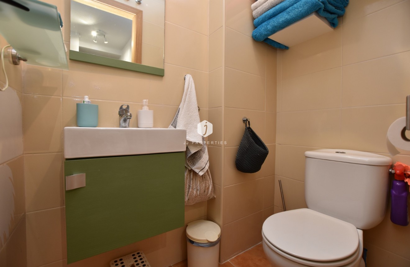 Tweedehands - Appartement / flat -
Algorfa - Inland