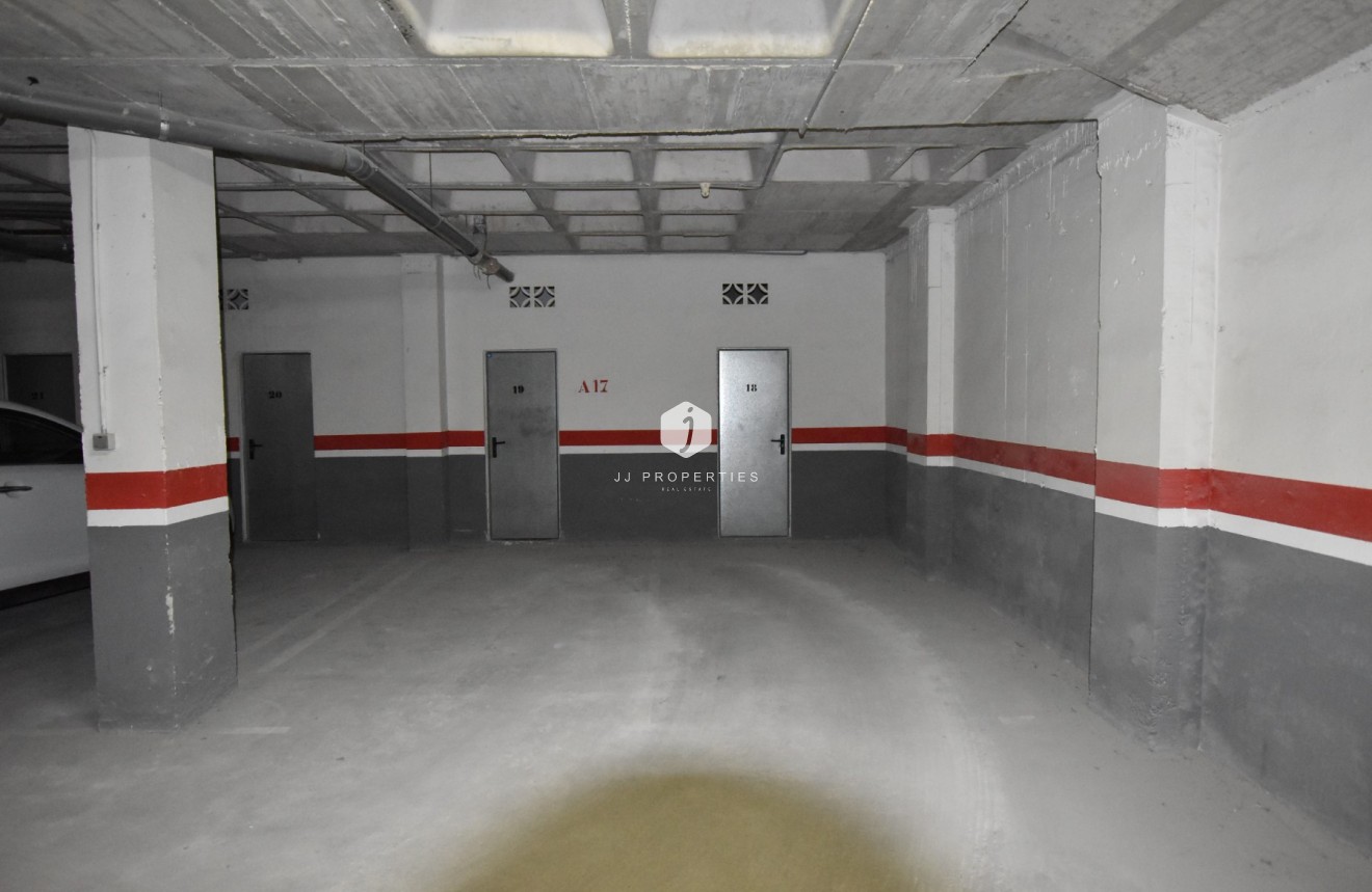 Tweedehands - Appartement / flat -
Algorfa - Inland