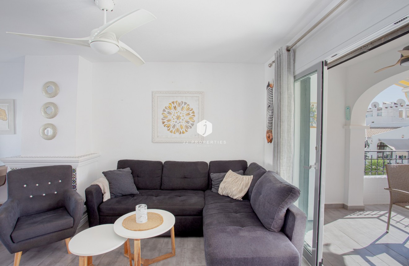 Tweedehands - Villa -
Orihuela Costa - Costa Blanca