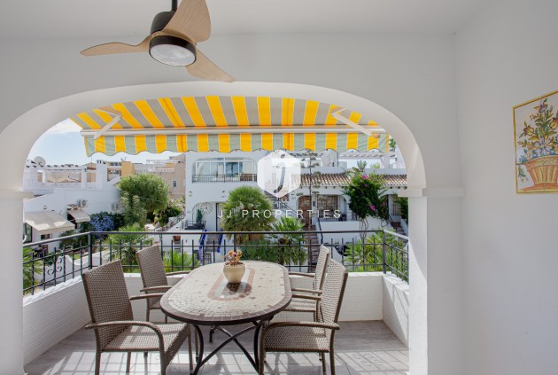 Tweedehands - Villa -
Orihuela Costa - Costa Blanca