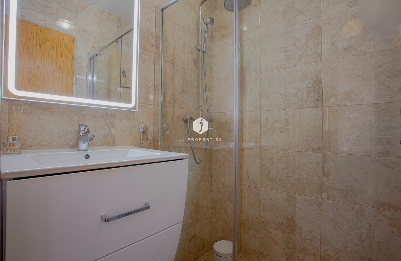 Tweedehands - Villa -
Orihuela Costa - Costa Blanca