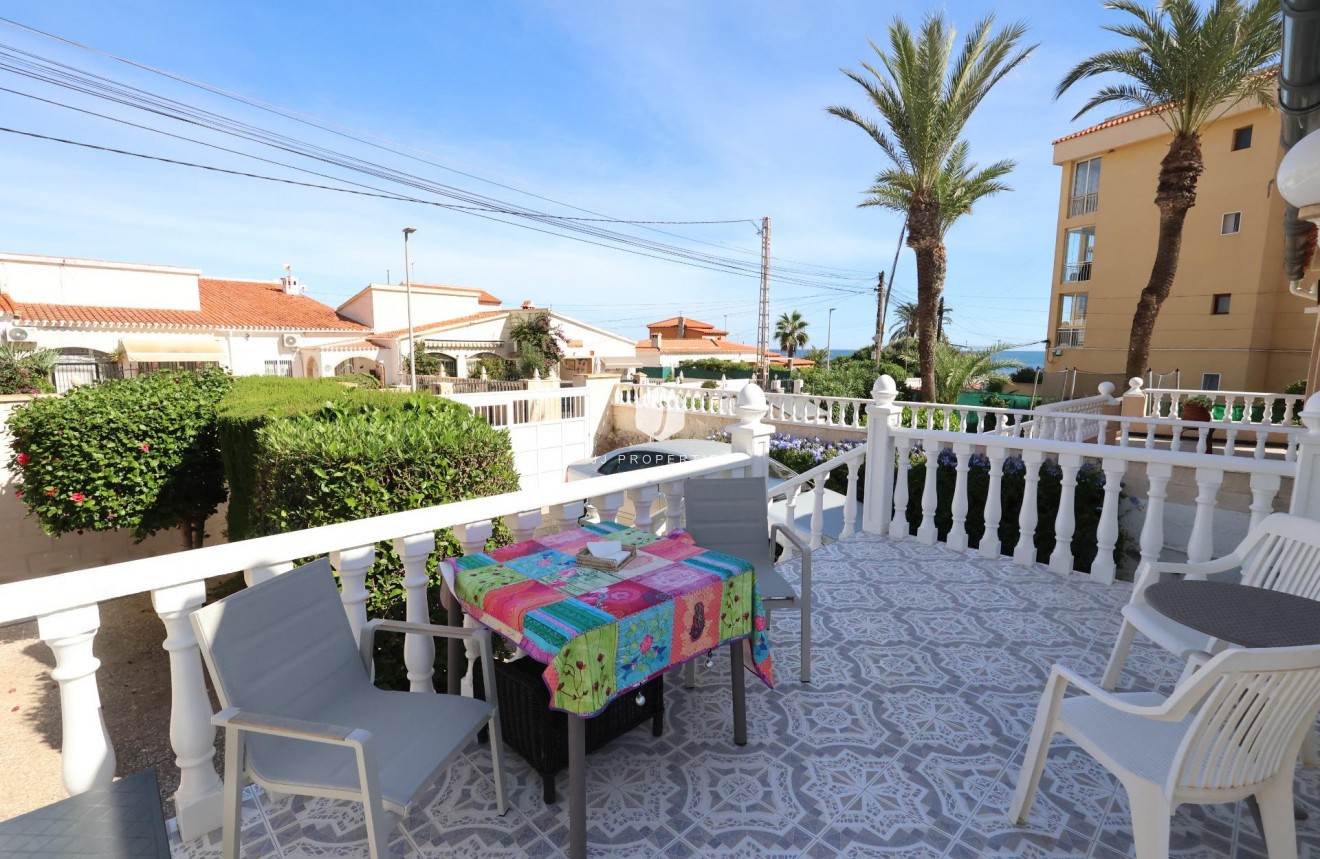 Tweedehands - Chalet -
Torrevieja - Costa Blanca