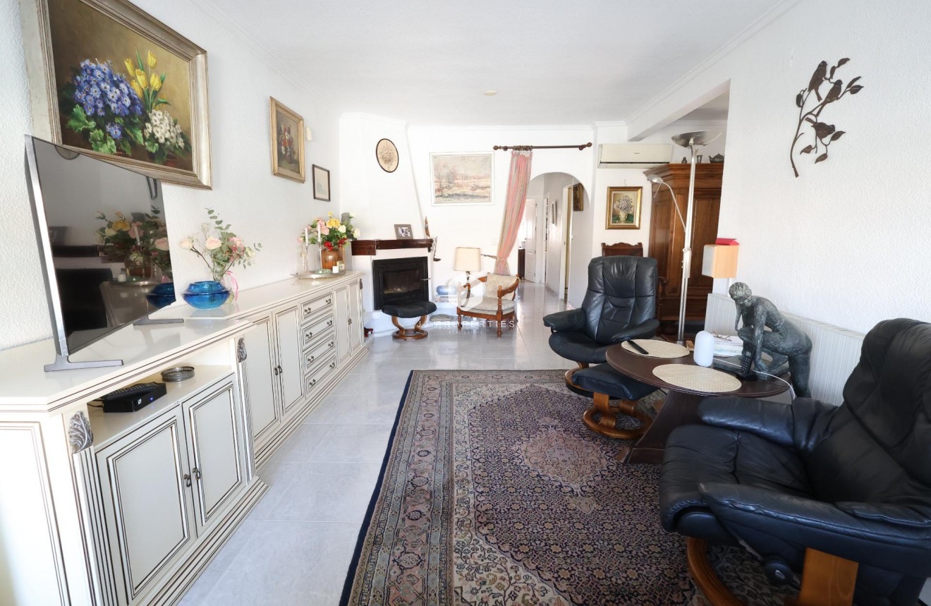 Tweedehands - Chalet -
Torrevieja - Costa Blanca