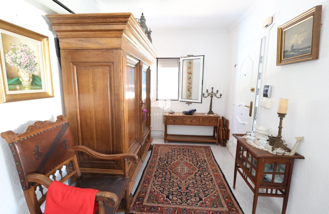 Tweedehands - Chalet -
Torrevieja - Costa Blanca