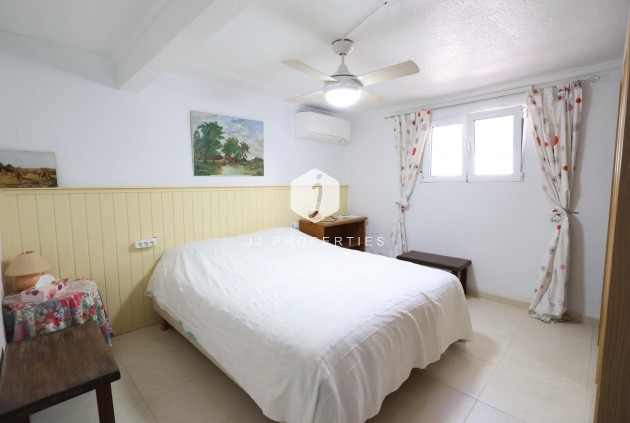 Tweedehands - Chalet -
Torrevieja - Costa Blanca