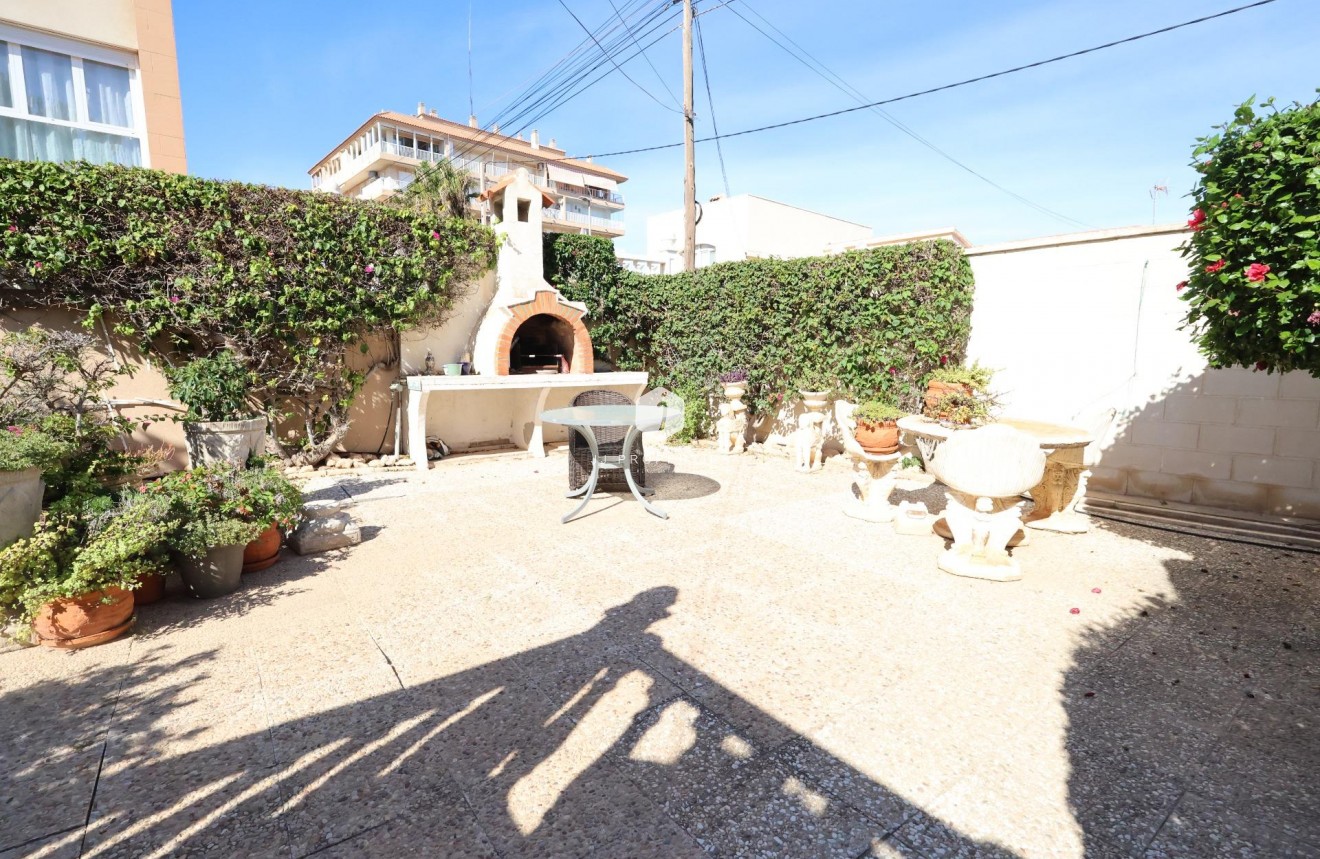 Tweedehands - Chalet -
Torrevieja - Costa Blanca