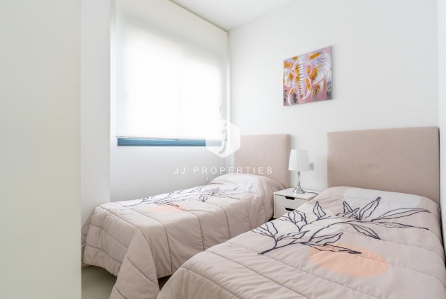 Tweedehands - Appartement / flat -
Torrevieja - Estacion de autobuses