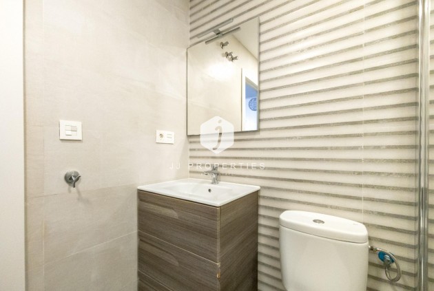 Resale - Apartment / flat -
Torrevieja