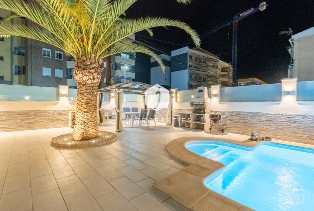 Tweedehands - Chalet -
Torrevieja - Punta prima