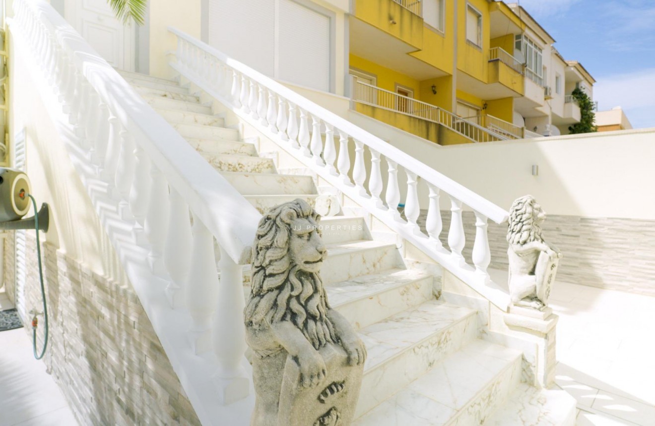 Tweedehands - Chalet -
Torrevieja - Punta prima