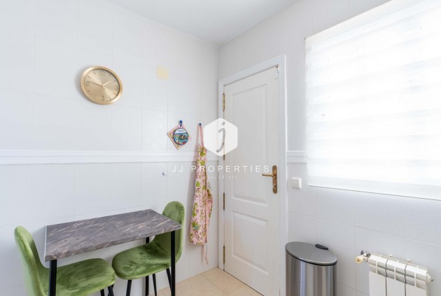 Tweedehands - Villa -
Orihuela Costa - Punta Prima