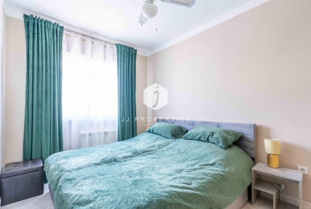 Tweedehands - Villa -
Orihuela Costa - Punta Prima