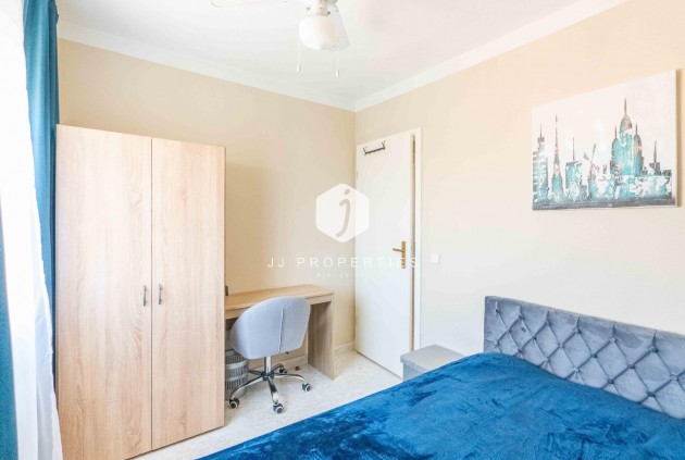 Tweedehands - Villa -
Orihuela Costa - Punta Prima