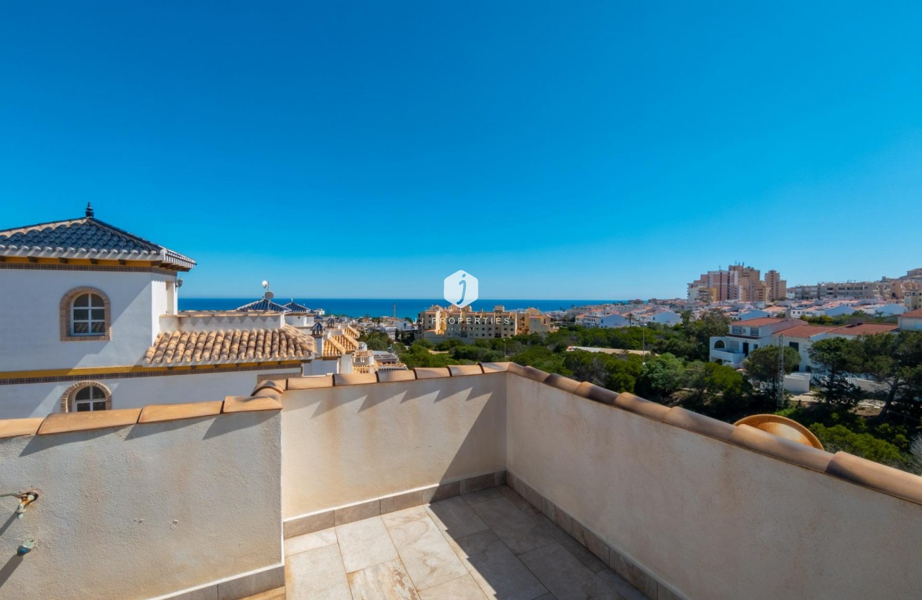 Tweedehands - Villa -
Torrevieja - La Mata