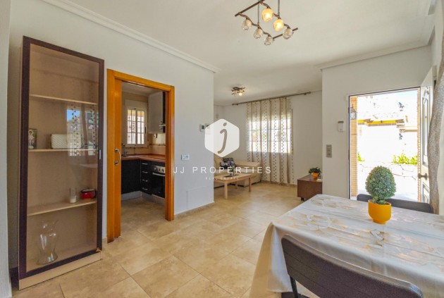 Tweedehands - Villa -
Torrevieja - La Mata