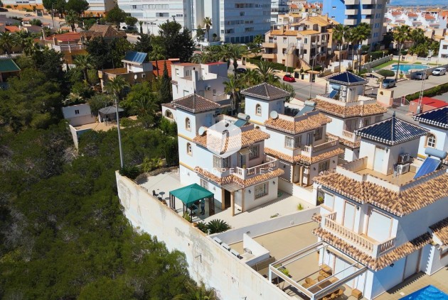 Tweedehands - Villa -
Torrevieja - La Mata