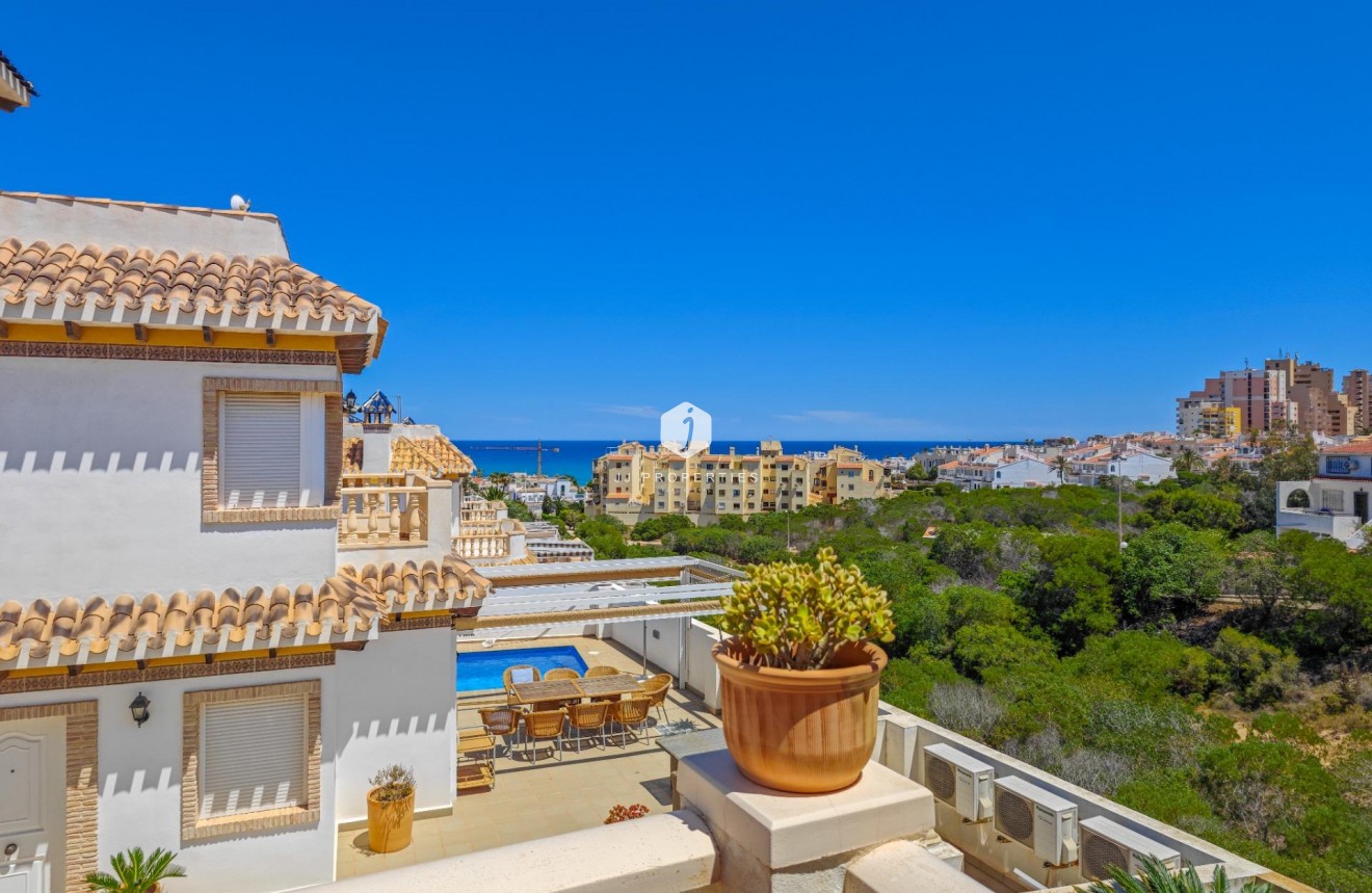 Tweedehands - Villa -
Torrevieja - La Mata