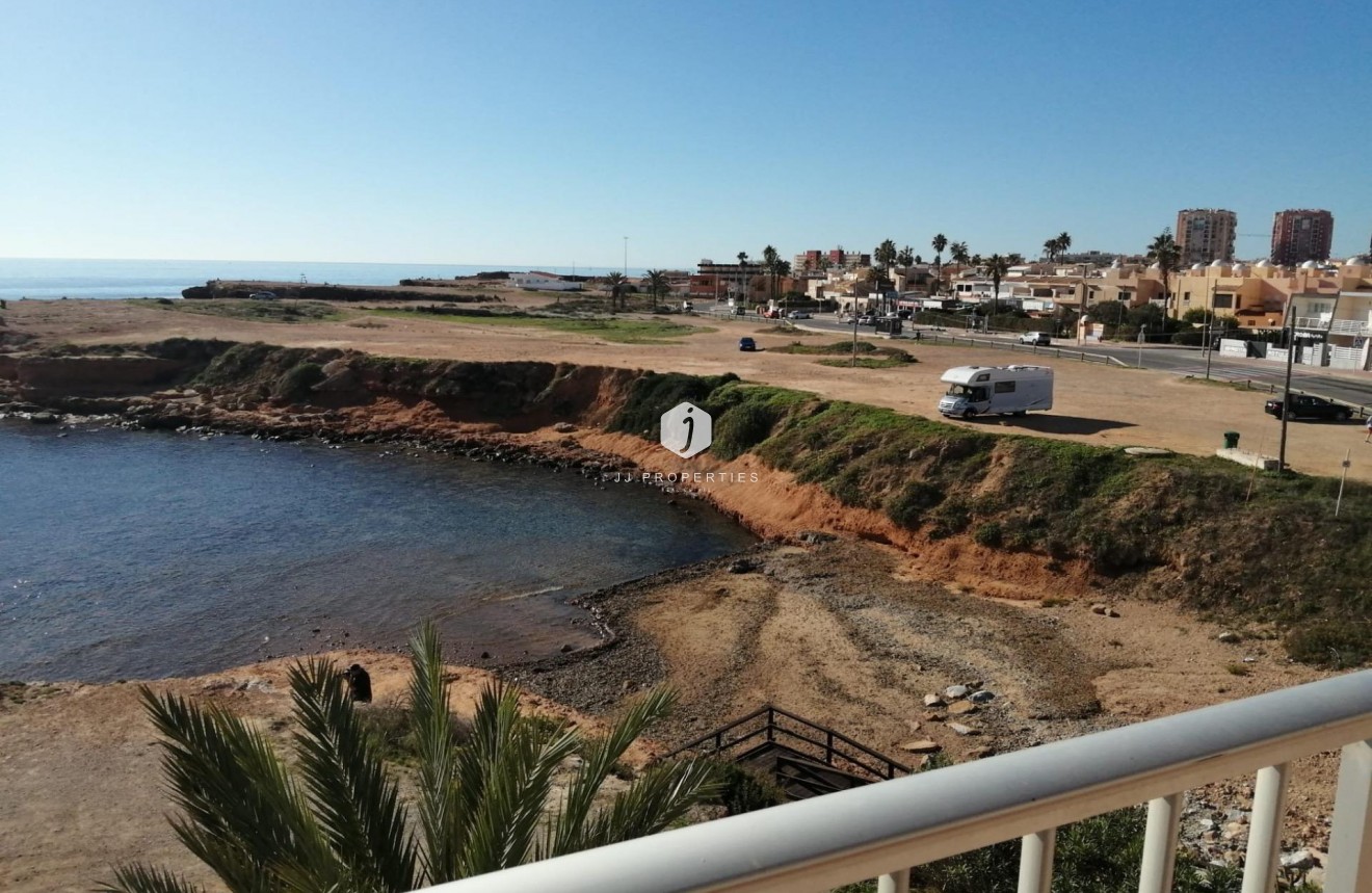 Tweedehands - Appartement / flat -
Torrevieja - Los Frutales