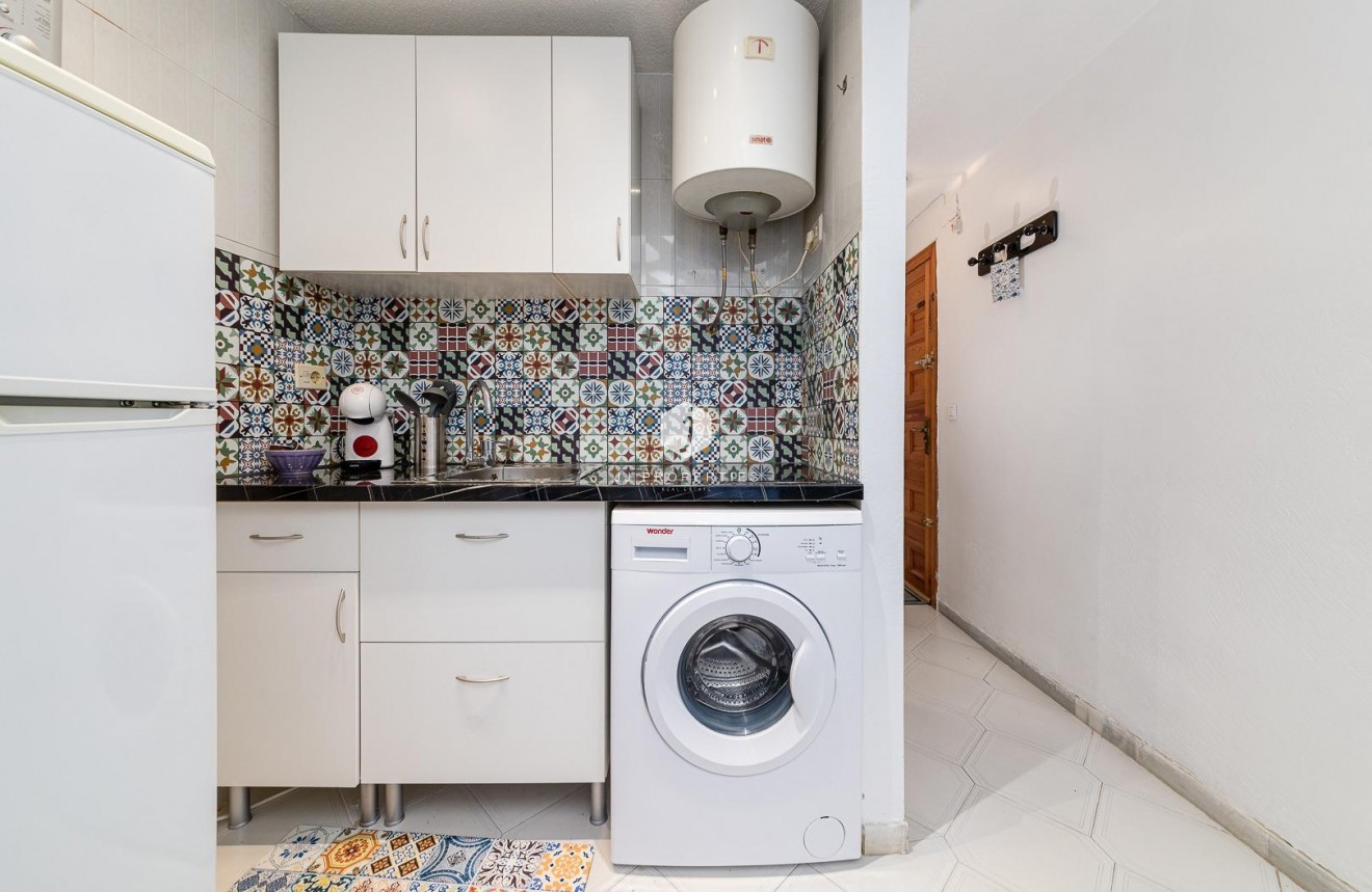 Tweedehands - Appartement / flat -
Torrevieja - Centro