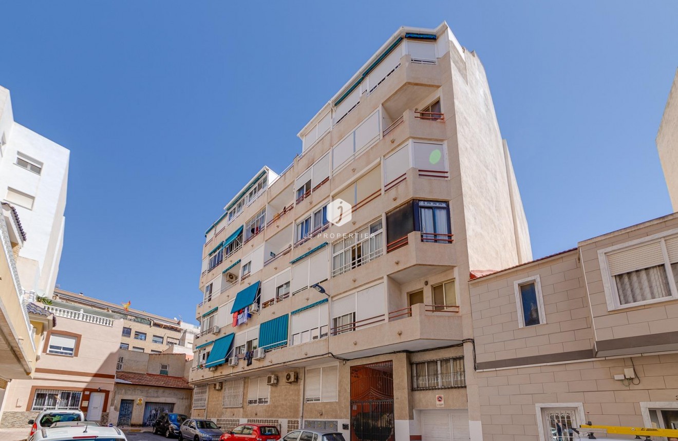 Tweedehands - Appartement / flat -
Torrevieja - Centro