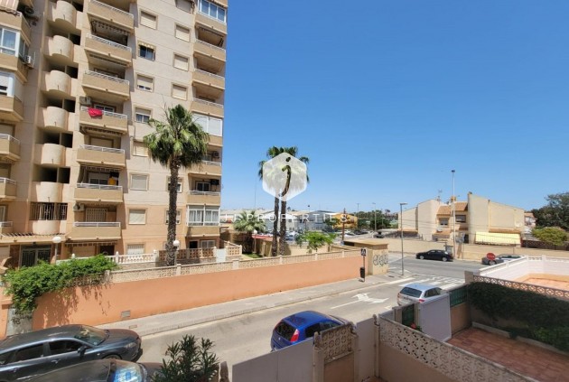 Tweedehands - Appartement / flat -
Torrevieja - Nueva Torrevieja