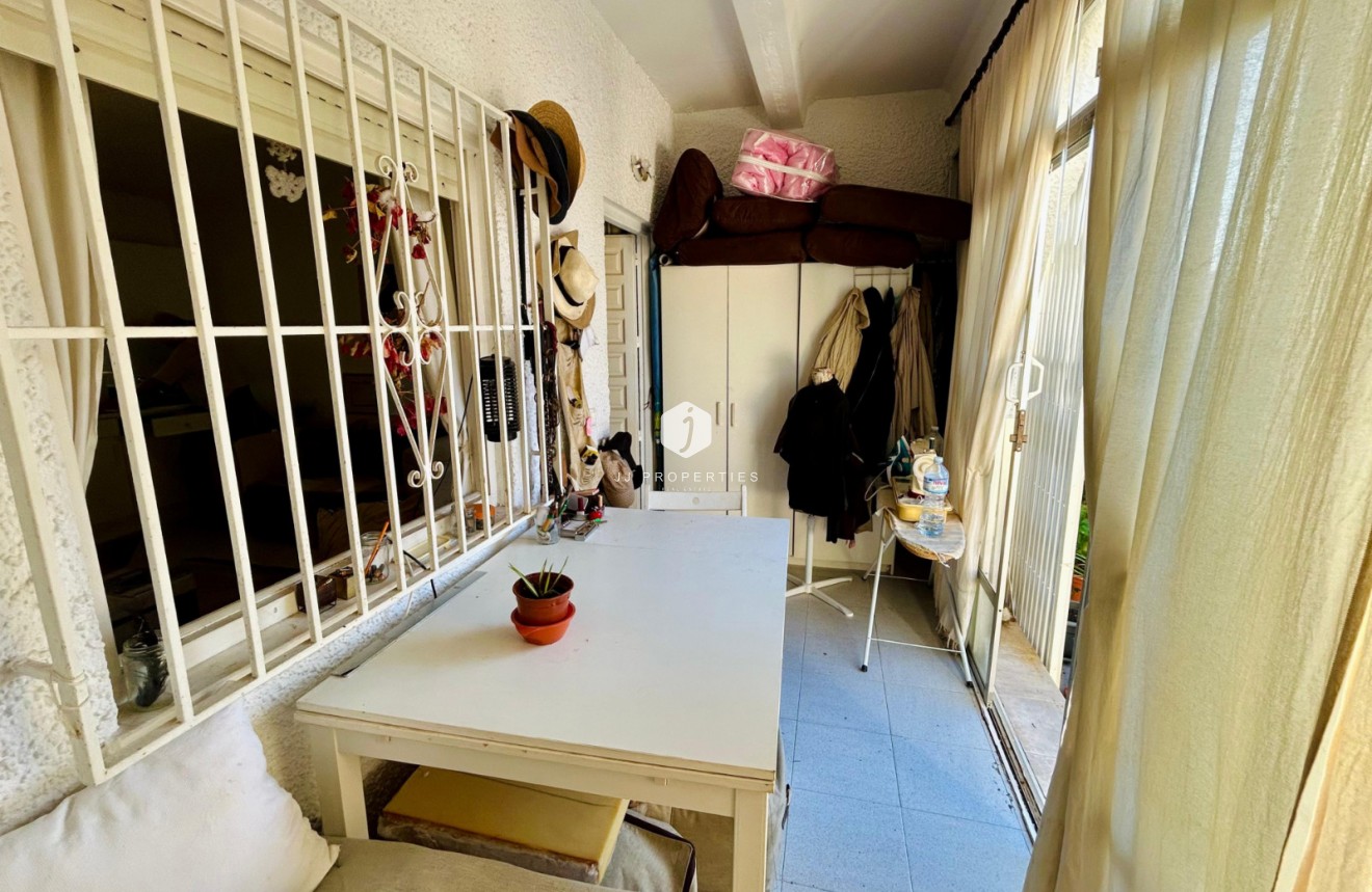 Aus zweiter Hand - Chalet -
Torrevieja - Costa Blanca