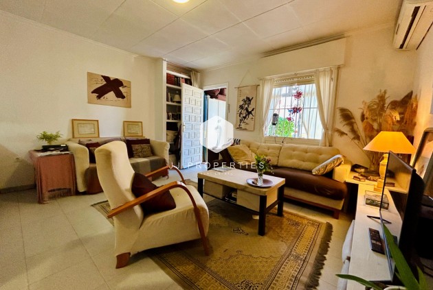 Aus zweiter Hand - Chalet -
Torrevieja - Costa Blanca