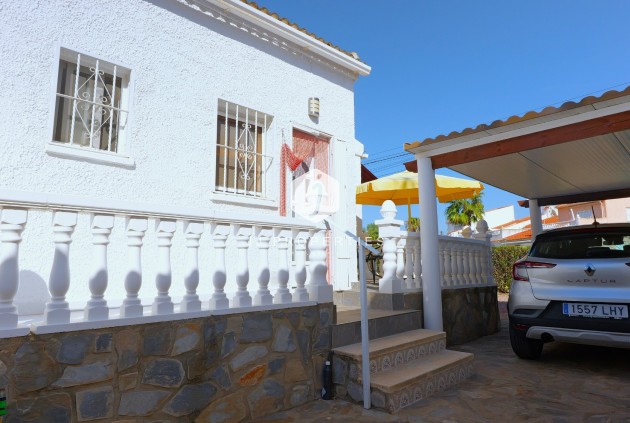 Tweedehands - Villa -
Torrevieja - Costa Blanca