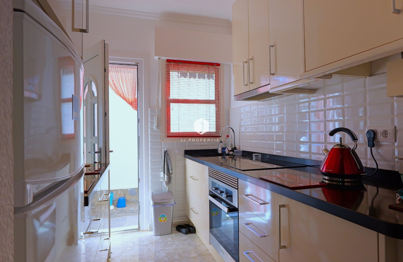 Tweedehands - Villa -
Torrevieja - Costa Blanca